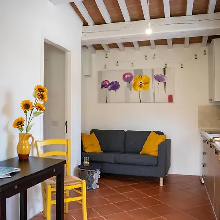 Il Castellaro Hétvégi ház